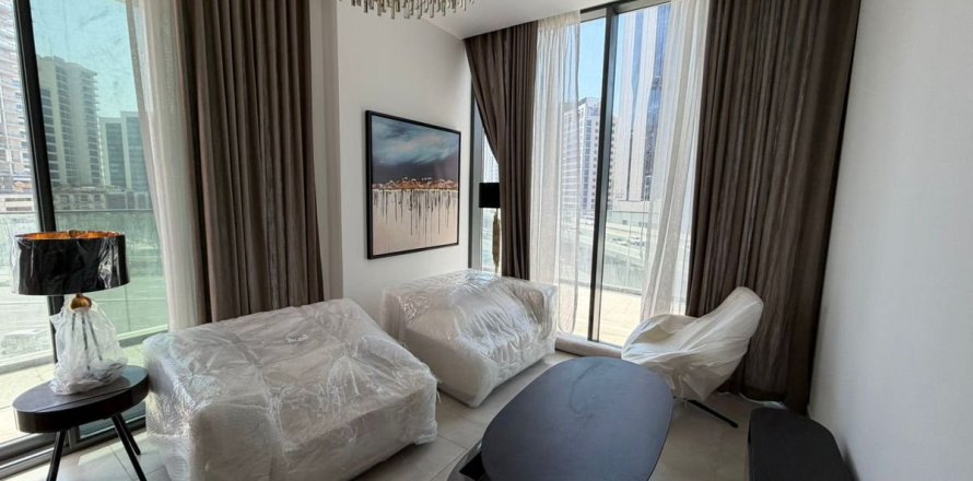 Квартира в Бизнес-Бэе, Дубай, 1 спальня, 86.5м², № 95518