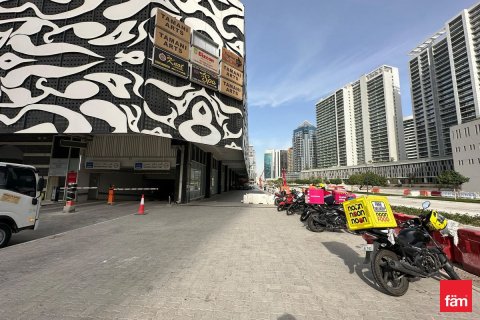 Shop in Business Bay, Dubai 228.4 sq.m. № 95519 - photo 6