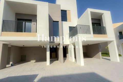 Townhouse in Arabian Ranches 3, Dubai 3 bedrooms, 127.18420700 sq.m. № 113963 - photo 28