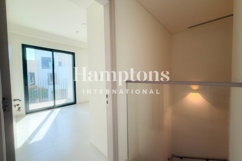 Townhouse in Arabian Ranches 3, Dubai 3 bedrooms, 127.18420700 sq.m. № 113963 - photo 20