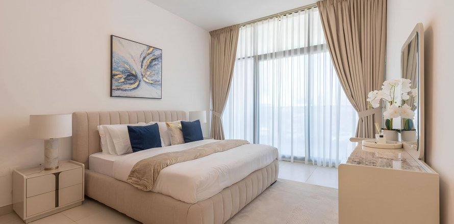 Квартира в Odessa в Town Square, Дубай, 2 спальни, 125.14м², № 31505