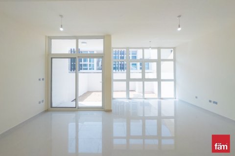 Adosado en Dubai, 3 dormitorios, 162.6 m², № 40485 - foto 3