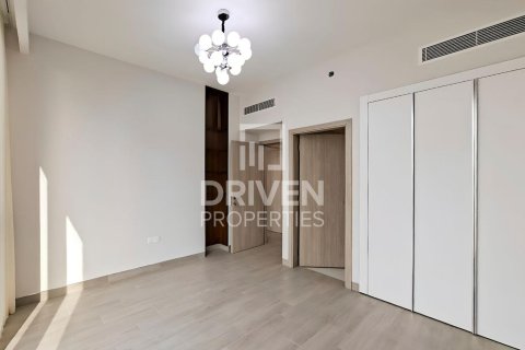Apartamento en Jumeirah Village Circle, Dubai, 3 dormitorios, 121.89 m², № 136983 - foto 4