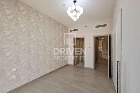 Apartamento en Jumeirah Village Circle, Dubai, 3 dormitorios, 121.89 m², № 136983 - foto 8