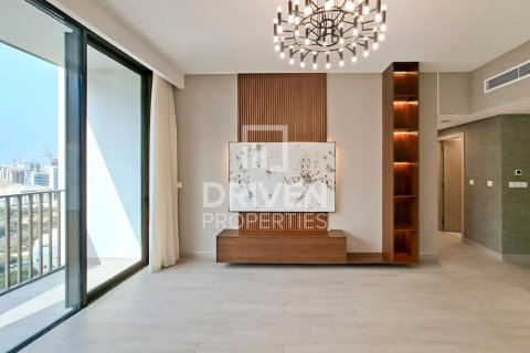 Apartamento en Jumeirah Village Circle, Dubai, 3 dormitorios, 121.89 m², № 136983 - foto 2
