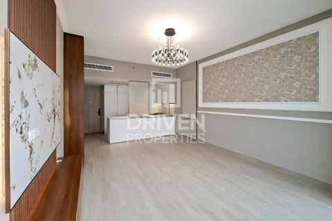 Apartamento en Jumeirah Village Circle, Dubai, 3 dormitorios, 121.89 m², № 136983 - foto 3