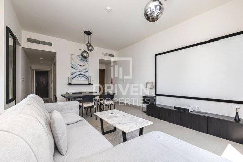 Appartement à Forte, Downtown Dubai (Downtown Burj Dubai), Dubai, 2 chambres, 101.17 m², № 136985 - photo 3