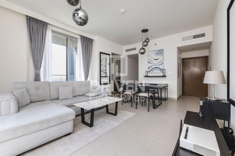 Appartement à Forte, Downtown Dubai (Downtown Burj Dubai), Dubai, 2 chambres, 101.17 m², № 136985 - photo 2