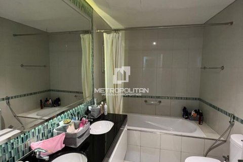 Apartamento en Damac Heights, Dubai Marina, Dubai, 1 dormitorio, 90 m², № 16024 - foto 21