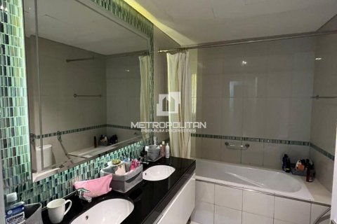 Apartamento en Damac Heights, Dubai Marina, Dubai, 1 dormitorio, 90 m², № 16024 - foto 19