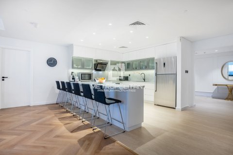 Apartamento en Palm Jumeirah, Dubai, 4 dormitorios, 313 m², № 16031 - foto 5