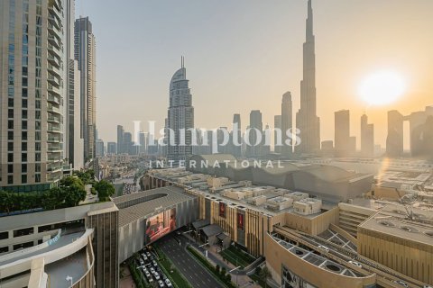 Apartment in Downtown Dubai (Downtown Burj Dubai), Dubai 3 bedrooms, 132.42022008 sq.m. № 63765 - photo 14
