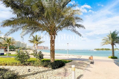 Apartamento en Azure Residences, Palm Jumeirah, Dubai, 1 dormitorio, 106.16025810 m², № 63777 - foto 17