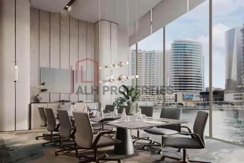 Apartment in Business Bay, Dubai 4 bedrooms, 398 sq.m. № 92801 - photo 6