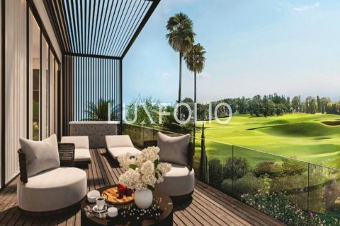 Villa in Jumeirah Golf Estates, Dubai 6 bedrooms, 226 sq.m. № 45923 - photo 2