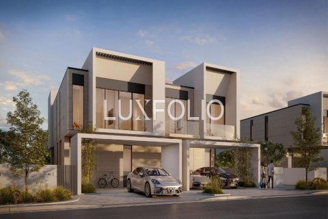 Villa in Jumeirah Golf Estates, Dubai 4 bedrooms, 263 sq.m. № 45936 - photo 3