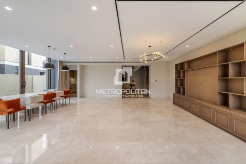 Villa en Jumeirah Bay Island, Jumeirah, Dubai, 5 dormitorios, 540 m², № 14886 - foto 11