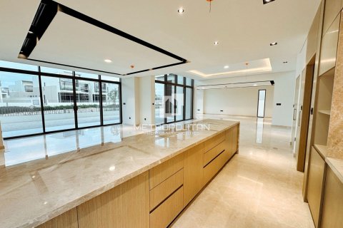 Villa in Golf Place, Dubai Hills Estate, Dubai 5 bedrooms, 808 sq.m. № 73038 - photo 7