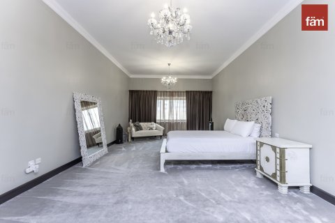 Townhouse in Palm Jumeirah, Dubai 4 bedrooms, 489 sq.m. № 47034 - photo 8