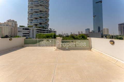 Villa à Dubai, 4 chambres, 501.5 m², № 40332 - photo 18