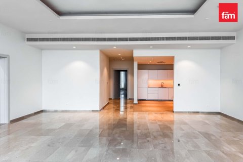 Apartment in Palm Jumeirah, Dubai 3 bedrooms, 211.8 sq.m. № 97548 - photo 7