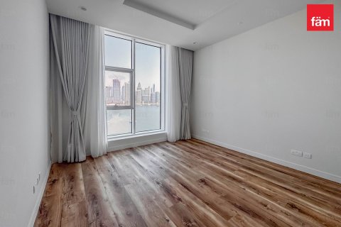 Apartment in Palm Jumeirah, Dubai 3 bedrooms, 211.8 sq.m. № 97548 - photo 19