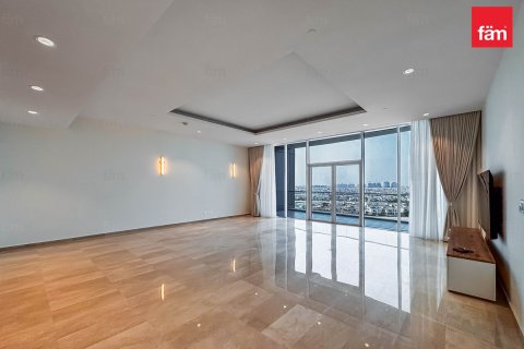 Apartment in Palm Jumeirah, Dubai 3 bedrooms, 211.8 sq.m. № 97548 - photo 3