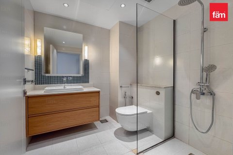 Apartment in Palm Jumeirah, Dubai 3 bedrooms, 211.8 sq.m. № 97548 - photo 17