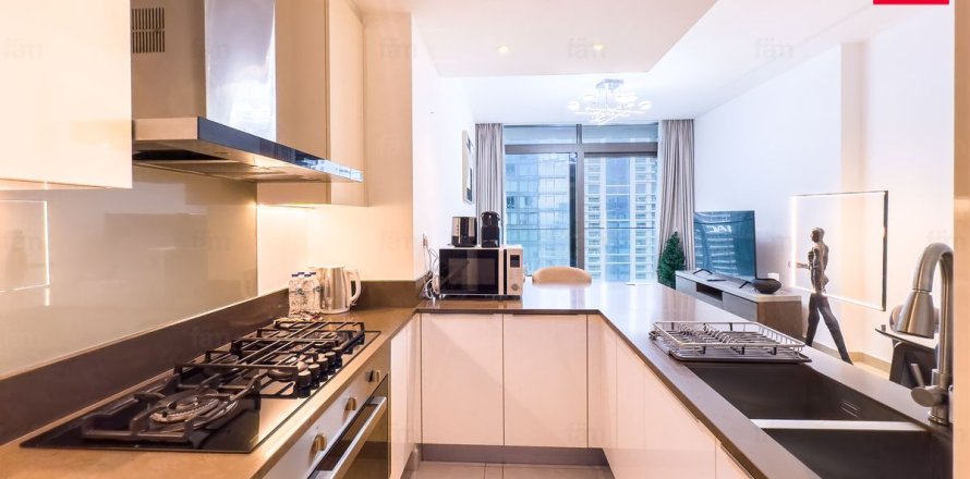 Квартира в Дубай Марине, Дубай, 2 спальни, 123.1м², № 97546