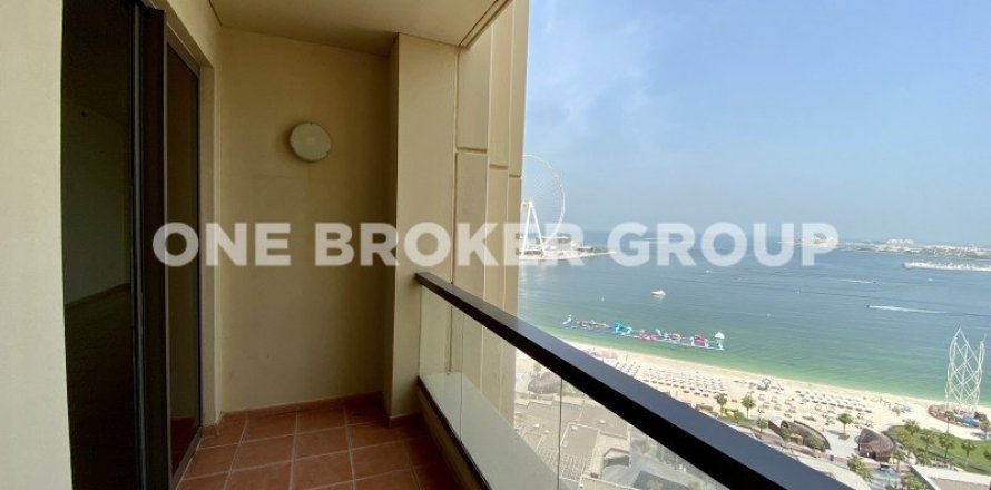 Apartment in RIMAL in Dubai 3 bedrooms, 178.9 sq.m. № 30452