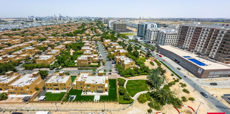 Квартира в Al Furjan, Дубай, 2 спальни, 144.7м², № 83715