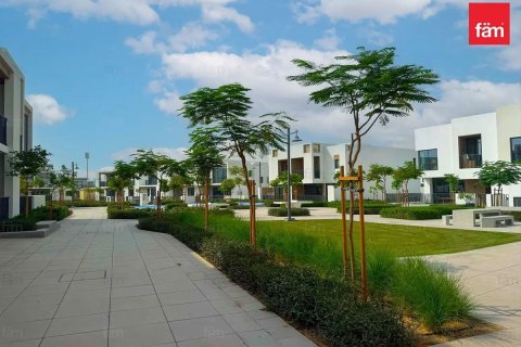 Adosado en Dubai, 3 dormitorios, 120.3 m², № 83717 - foto 10