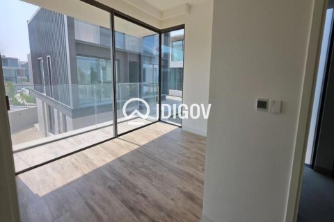 Villa à Nad Al Sheba 1, Nadd Al Sheba, Dubai, 4 chambres, 623.1 m², № 142441 - photo 21