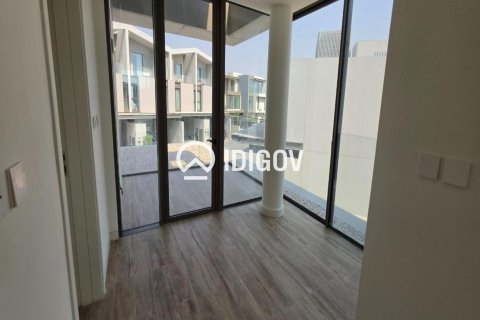 Villa à Nad Al Sheba 1, Nadd Al Sheba, Dubai, 4 chambres, 623.1 m², № 142441 - photo 25