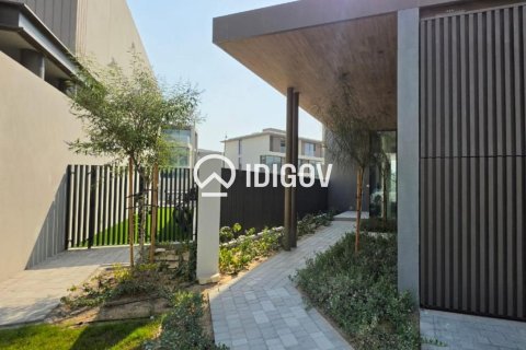 Villa à Nad Al Sheba 1, Nadd Al Sheba, Dubai, 4 chambres, 623.1 m², № 142441 - photo 2