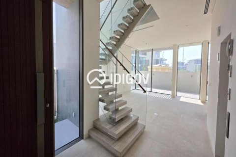 Villa à Nad Al Sheba 1, Nadd Al Sheba, Dubai, 4 chambres, 623.1 m², № 142441 - photo 9