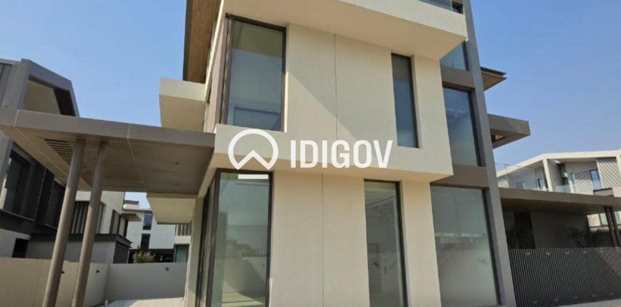 Villa à Nad Al Sheba 1, Nadd Al Sheba, Dubai, 4 chambres, 623.1 m², № 142441