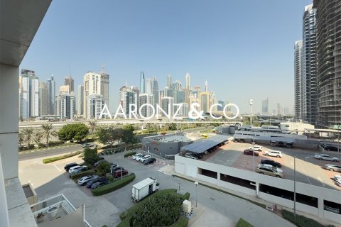Apartamento en Jumeirah Lake Towers, Dubai, 1 dormitorio, 86.3 m², № 78287 - foto 13
