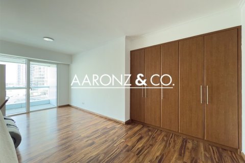 Apartamento en Jumeirah Lake Towers, Dubai, 1 dormitorio, 86.3 m², № 78287 - foto 7