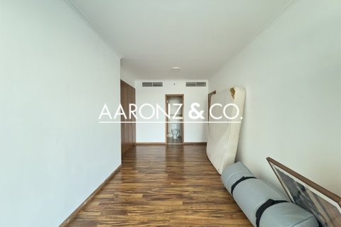 Apartamento en Jumeirah Lake Towers, Dubai, 1 dormitorio, 86.3 m², № 78287 - foto 5