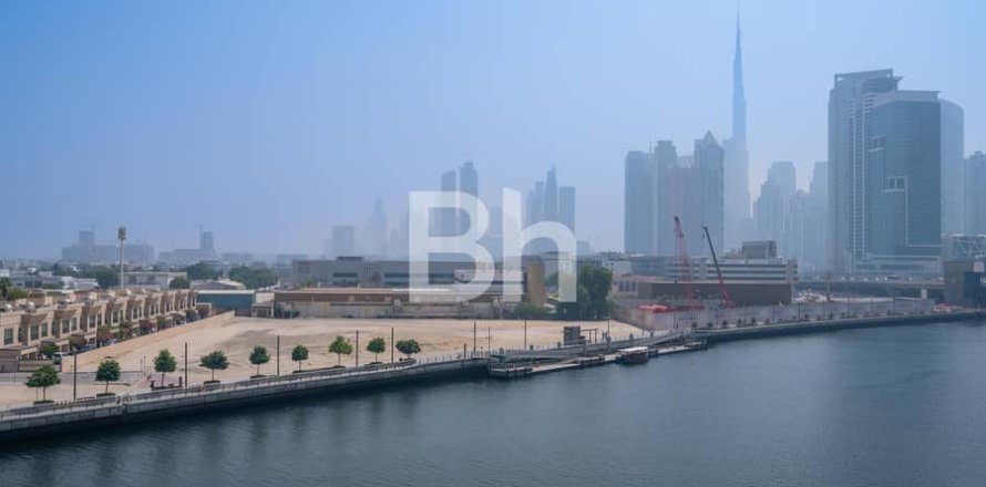 Apartamento en Al Wasl, Dubai, 2 dormitorios, 146 m², № 24037