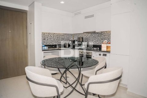 Apartment in Business Bay, Dubai 1 bedroom, 76 sq.m. № 24040 - photo 6