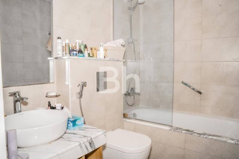 Apartment in Business Bay, Dubai 1 bedroom, 76 sq.m. № 24040 - photo 10
