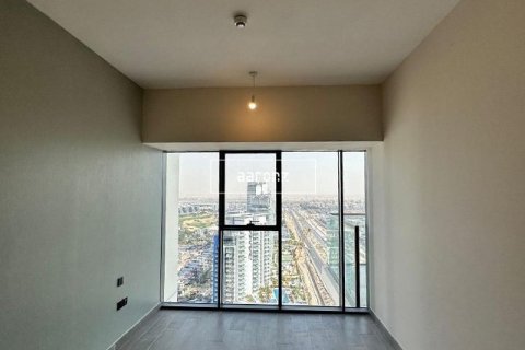 Снять в аренду квартиру в Дубае: 2 спальни, 105.4м², № 18724 - фото 3