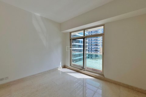 Apartment in Dubai Marina, Dubai 3 bedrooms, 265.4 sq.m. № 18725 - photo 7