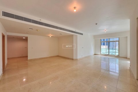 Apartment in Dubai Marina, Dubai 3 bedrooms, 265.4 sq.m. № 18725 - photo 1