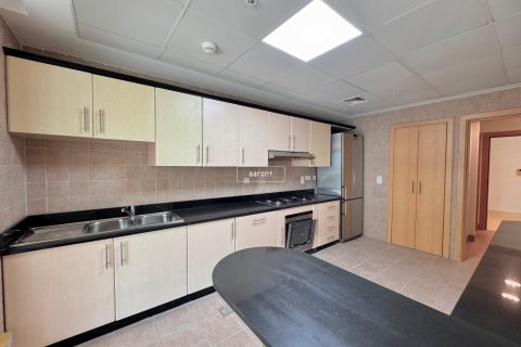 Apartment in Dubai Marina, Dubai 3 bedrooms, 265.4 sq.m. № 18725 - photo 13