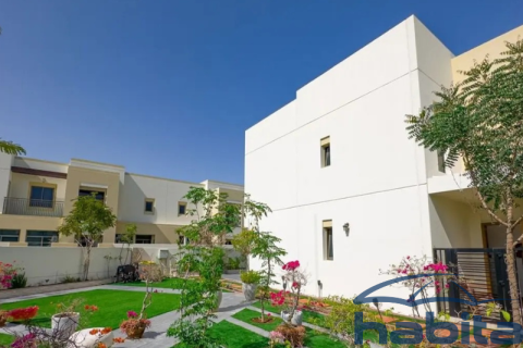 Adosado en Naseem Townhouses, Al Aweer, Dubai, 4 dormitorios, 227 m², № 3606 - foto 11