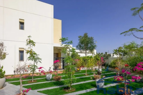 Adosado en Naseem Townhouses, Al Aweer, Dubai, 4 dormitorios, 227 m², № 3606 - foto 5