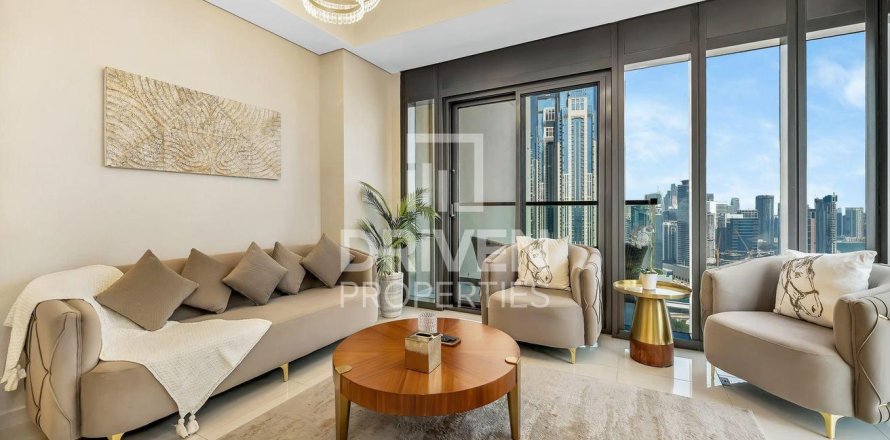 Apartment in Aykon City, Business Bay, Dubai 3 bedrooms, 120.96 sq.m. № 129577